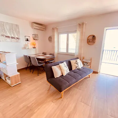 Veic Lägenhet Rogoznica (Sibenik-Knin)