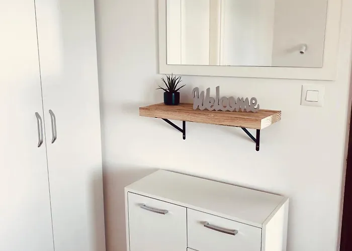 Апартаменты Veic *